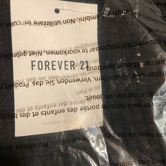 NEW Forever 21 Women’s Marled Knit Cami Top Black M - Picture 3 of 3